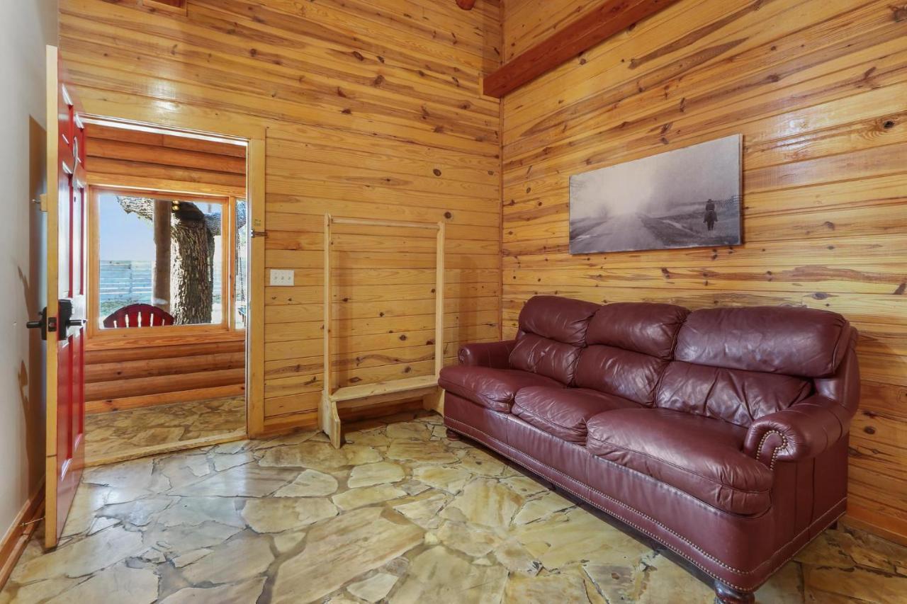 Wimberley Log Cabins Resort And Suites- Unit 2 Exterior foto